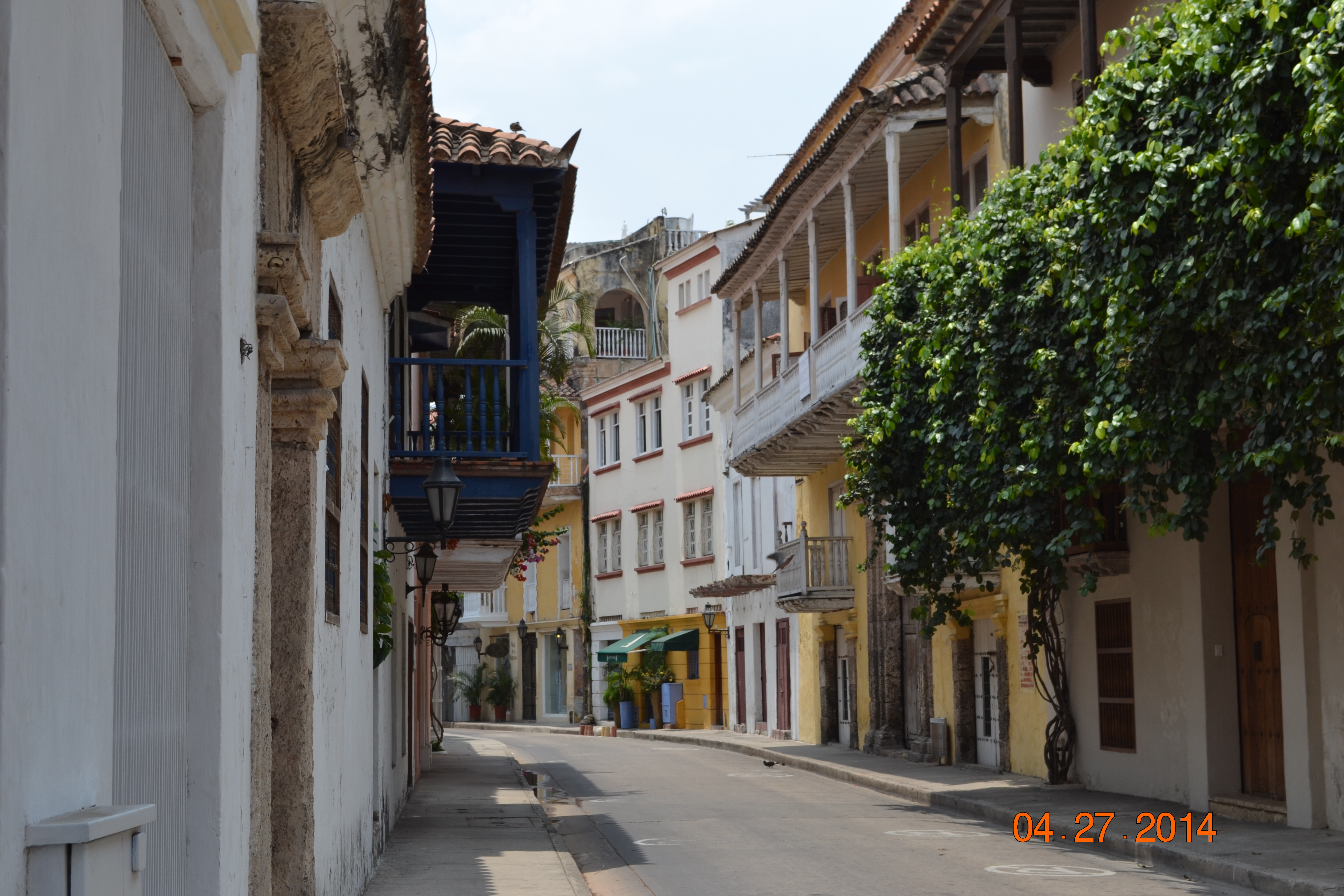 CartagenaStreet2.JPG